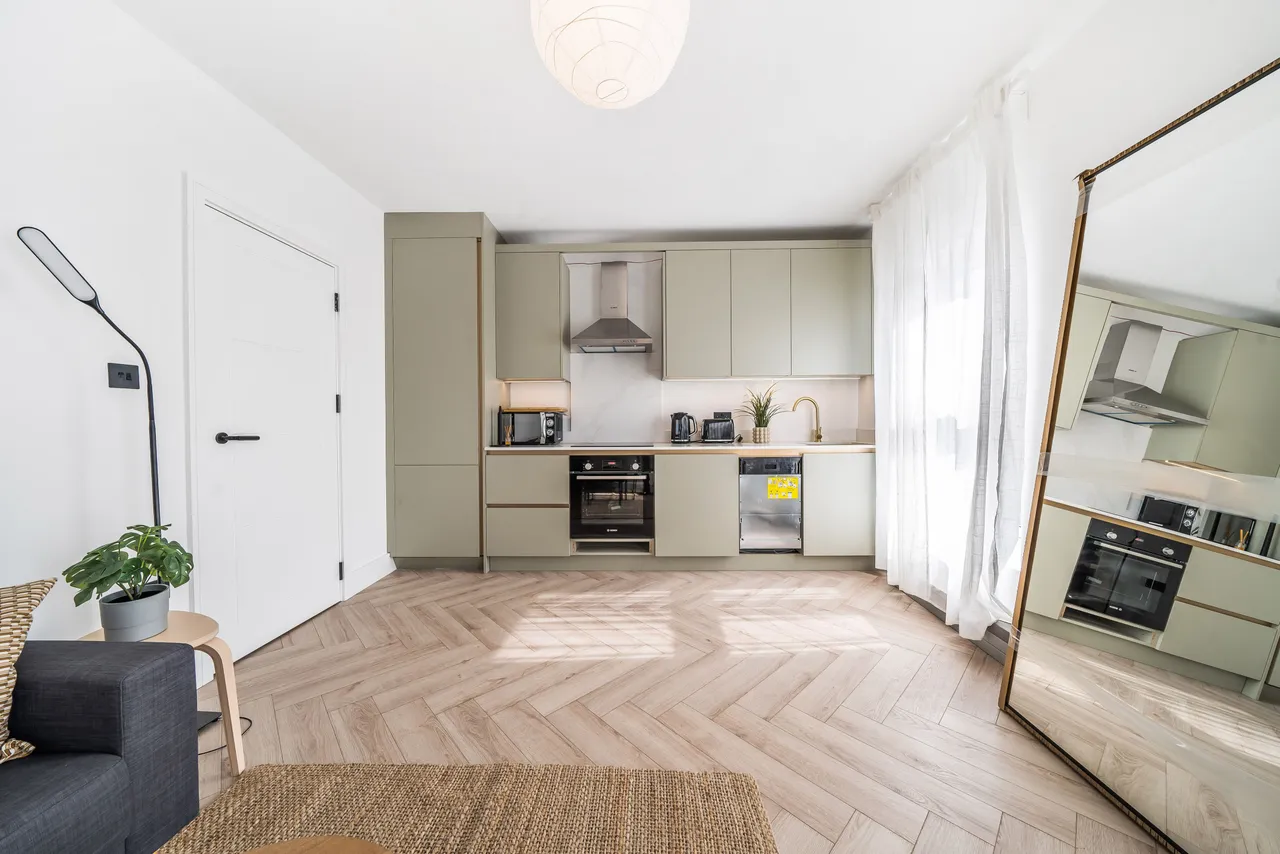 6c York Road, London, photo 2