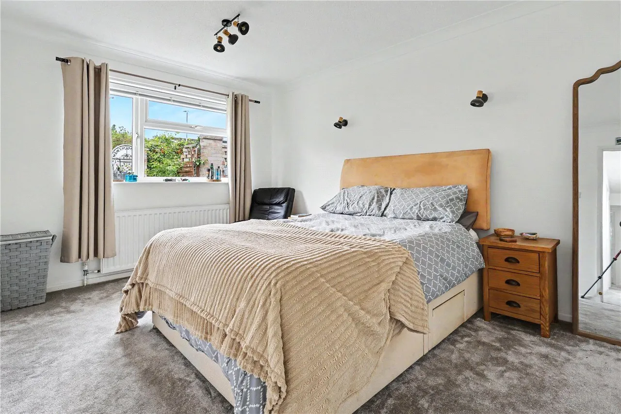 Brentwood, Eaton, NR4, photo 9