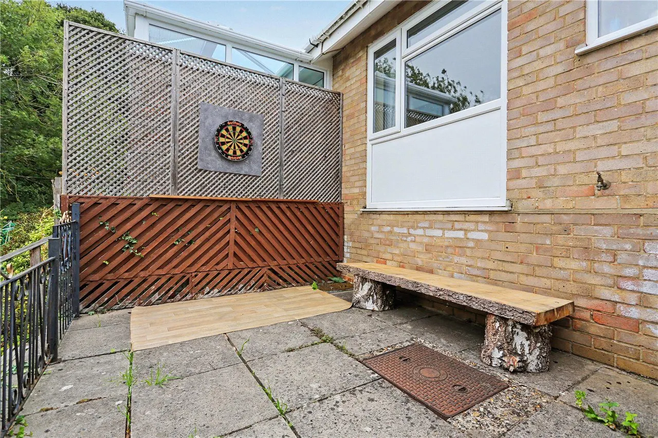 Brentwood, Eaton, NR4, photo 14