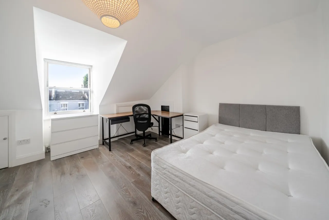 Ravenswood Road, Balham, SW12, photo 8