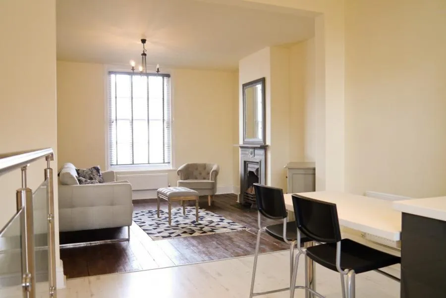 2 bed flat to rent, Pillory Street, Nantwich, CW5