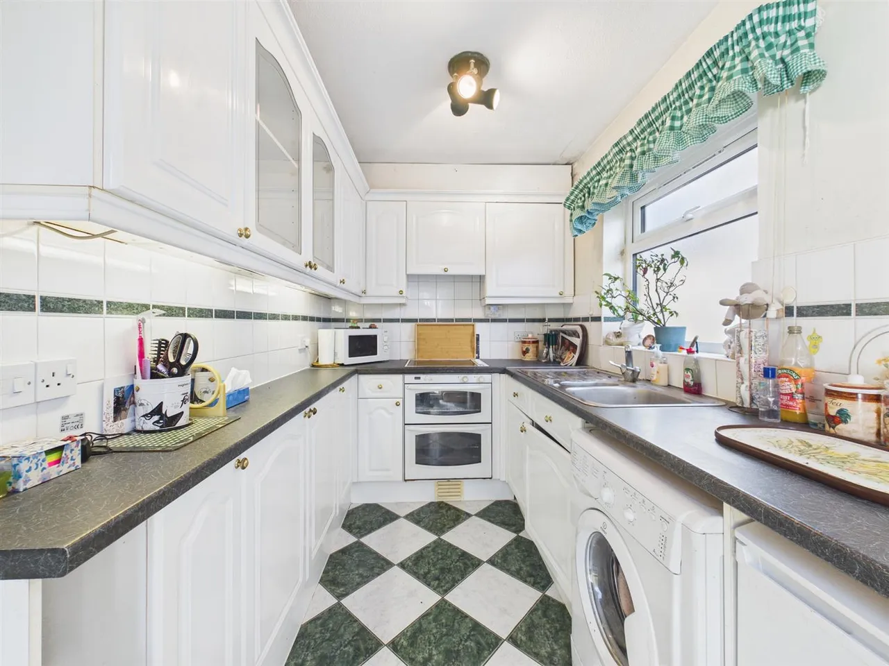 Pavilion Way, Ruislip, HA4 9JP, photo 6