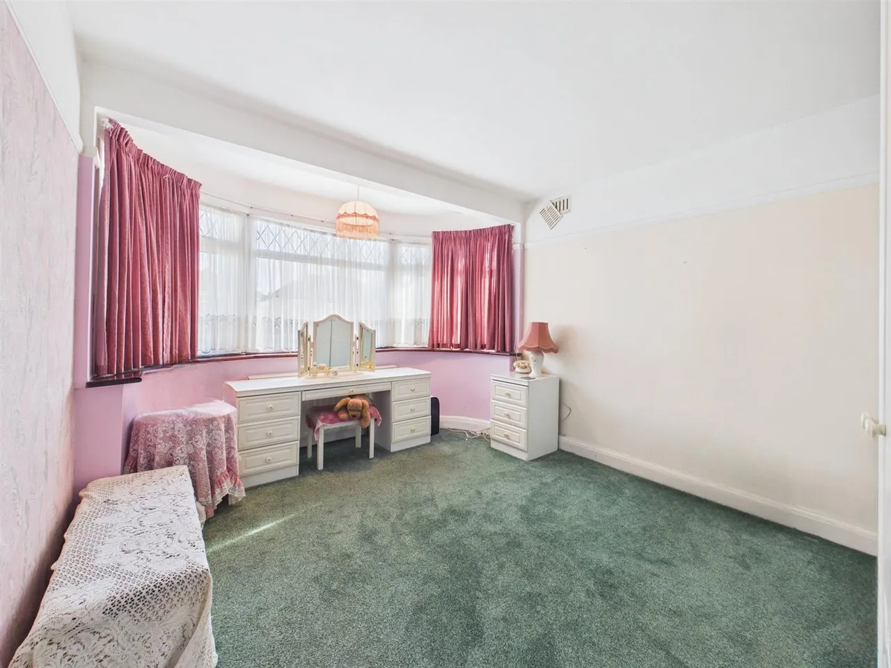 Pavilion Way, Ruislip, HA4 9JP, photo 7