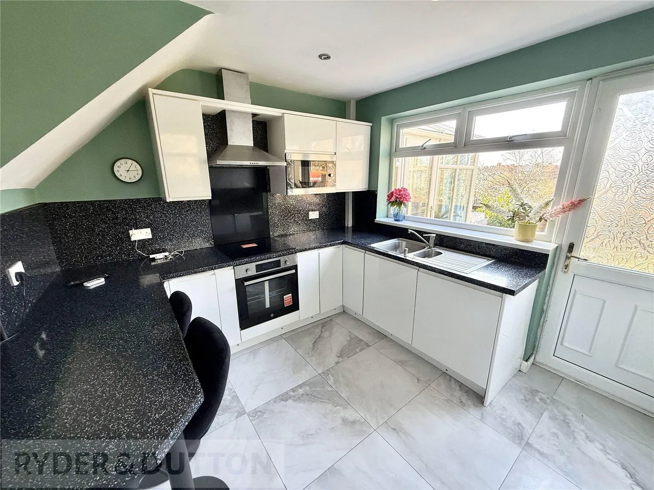 Lightbowne Road, Manchester, M40, photo 10