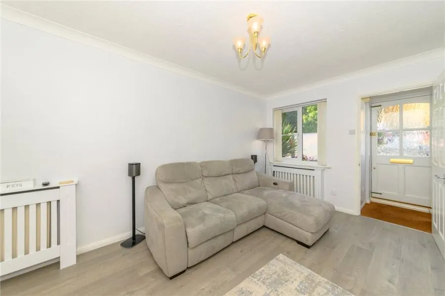 Dunford Place, Binfield, RG42, photo 7