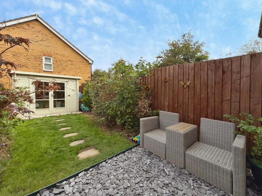 Dunford Place, Binfield, RG42, photo 12