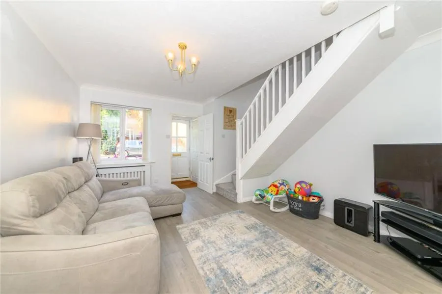 Dunford Place, Binfield, RG42, photo 4