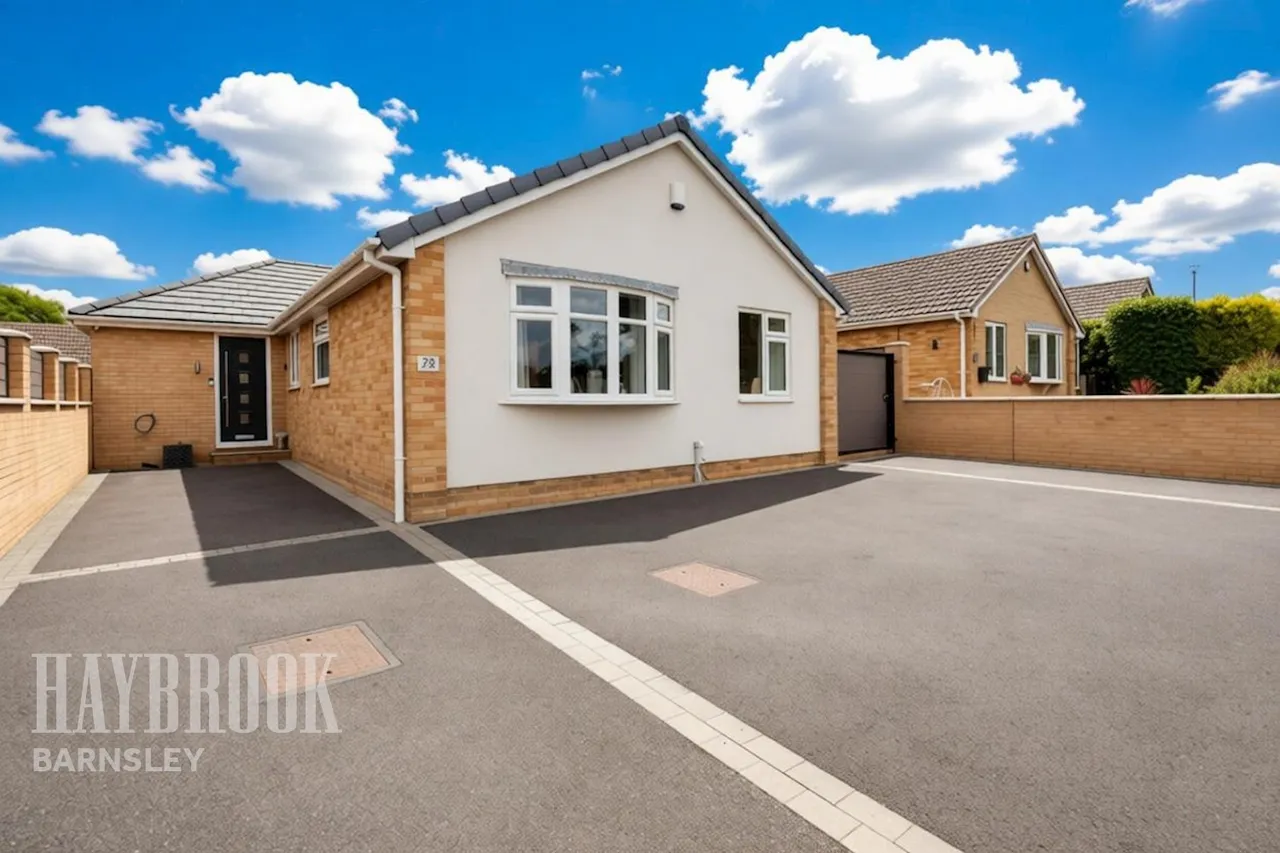 3 bed house for sale, Upperwood Road, Darfield