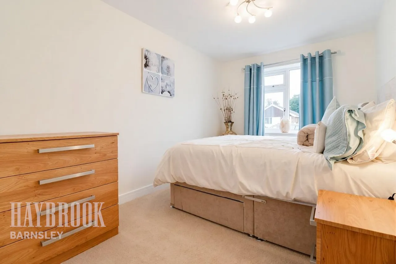 Upperwood Road, Darfield, photo 12