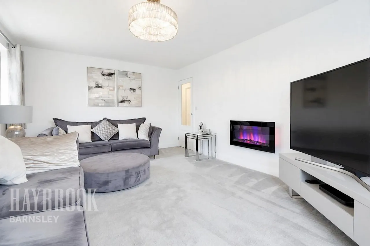 Upperwood Road, Darfield, photo 9