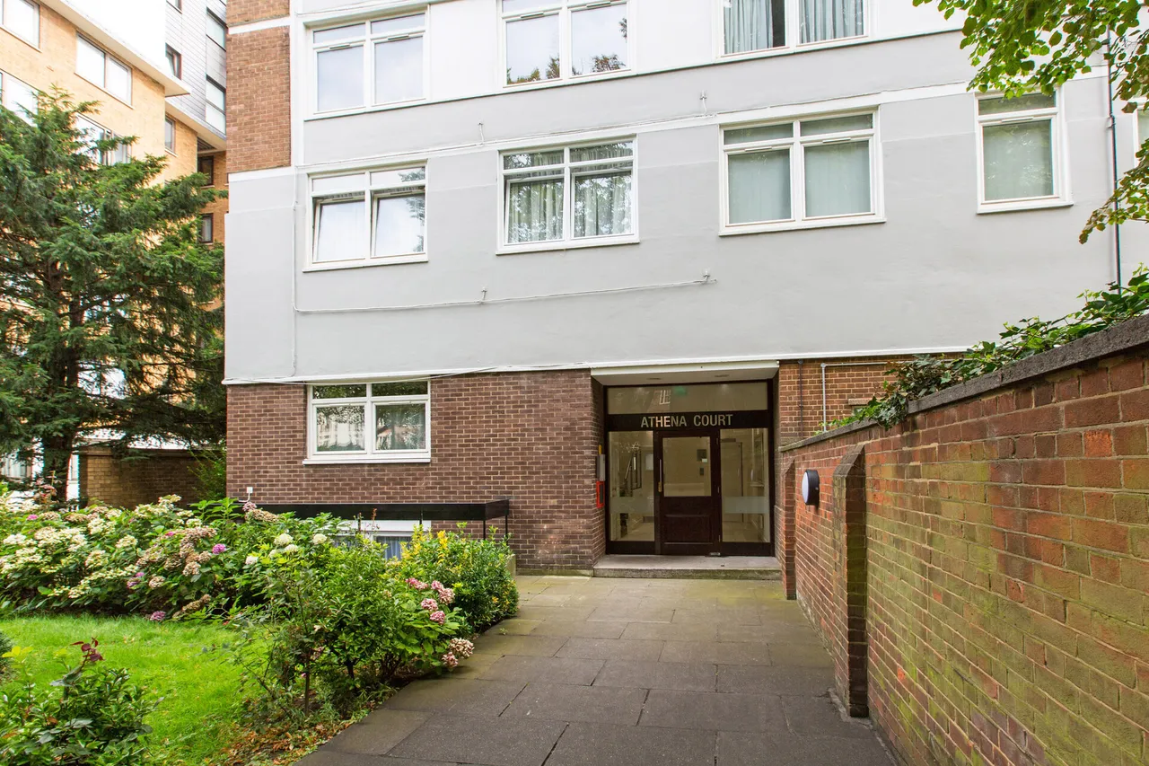 Finchley Road, St John's Wood, NW8, photo 8