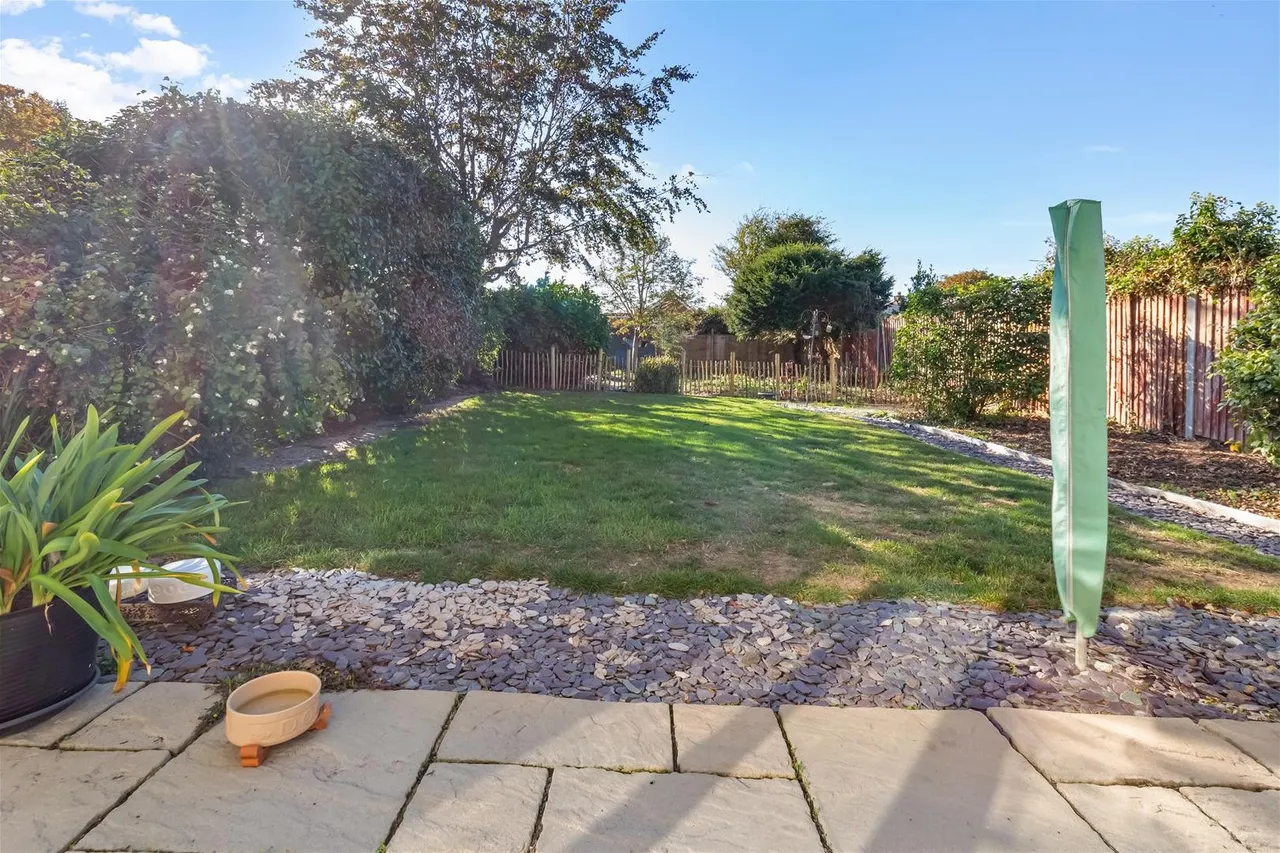 Elm Park, Ferring, photo 18