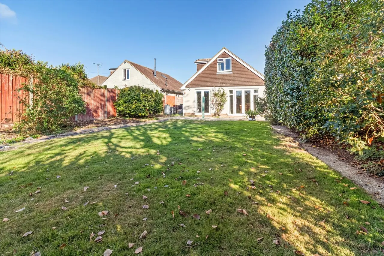 Elm Park, Ferring, photo 22