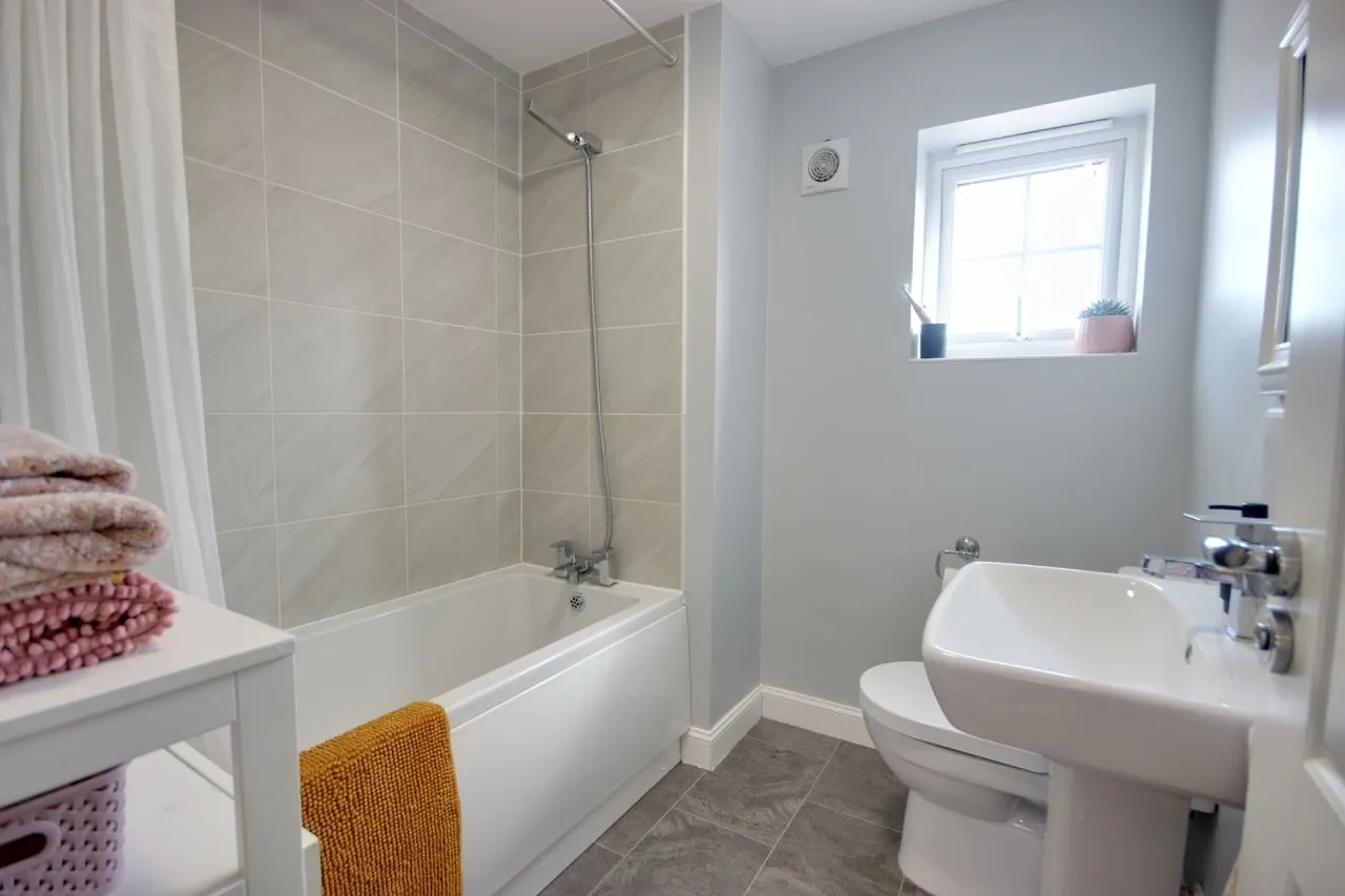 Magpie Avenue, Beverley, HU17, photo 14