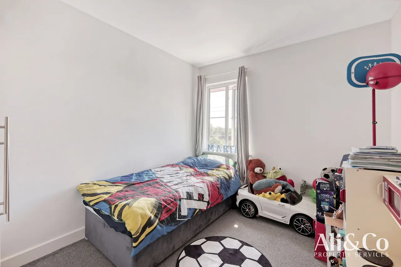 Fleming Road, Chafford Hundred, Grays, Essex, RM16 6YN, photo 10