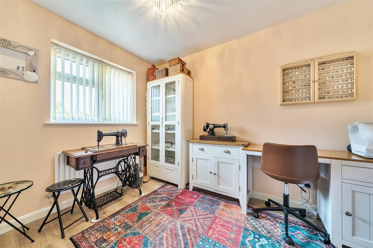 Catamaran Close, Warsash, photo 8