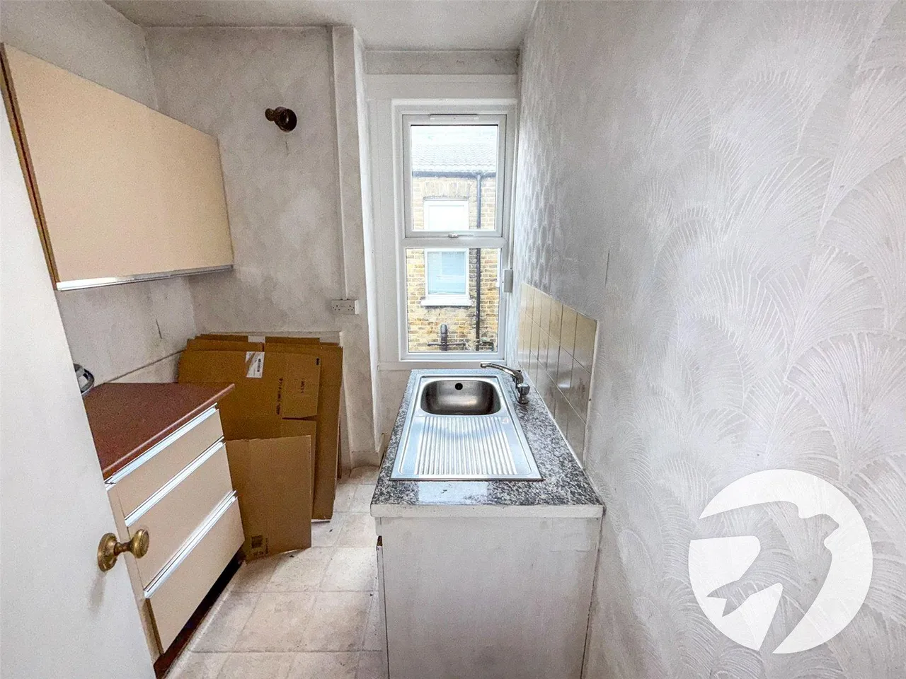 Halons Road, London, SE9, photo 22