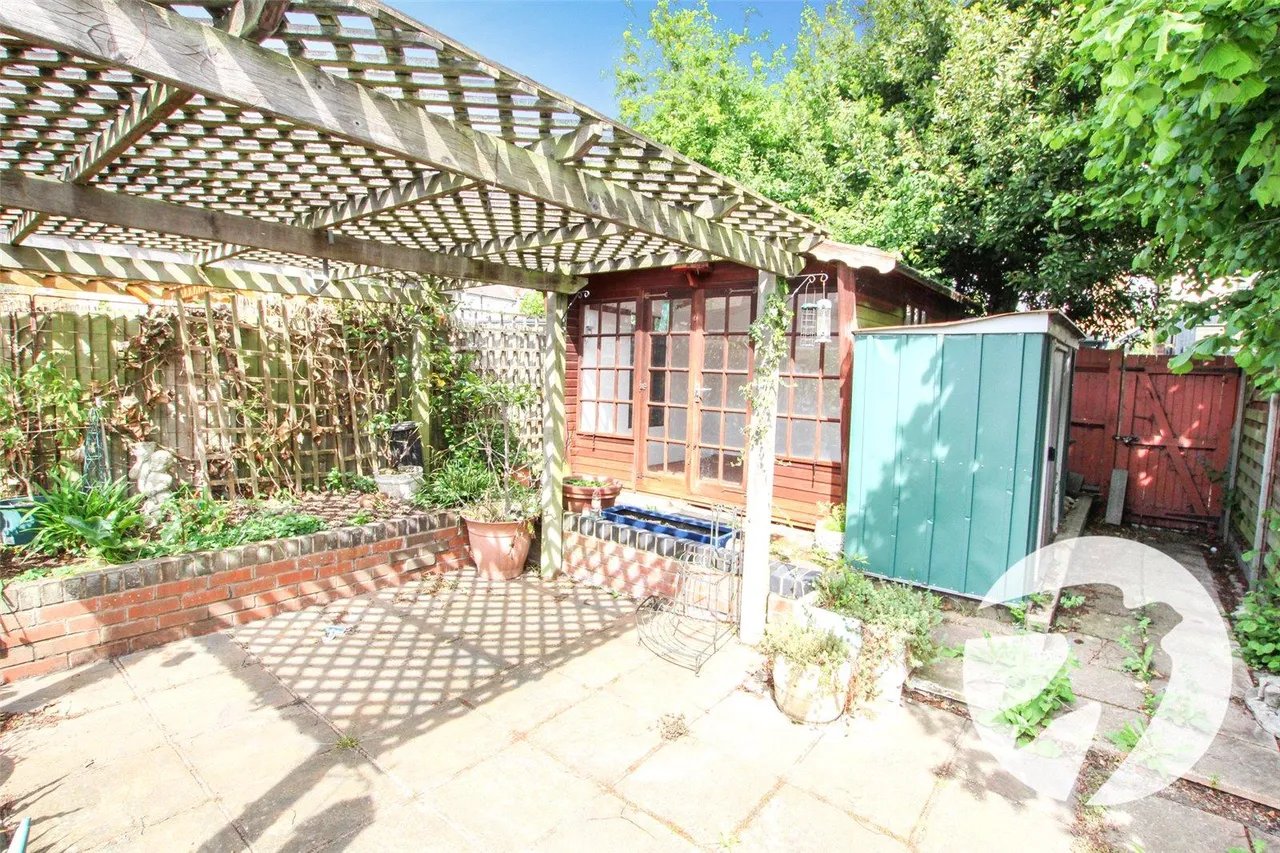 Halons Road, London, SE9, photo 24