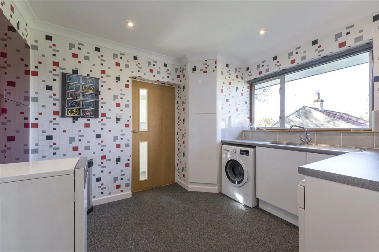 Orchard Close, West Coker, Yeovil, Somerset, BA22 9BL, photo 7