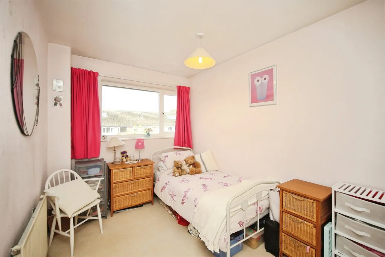 Bickenhill Park Road, Solihull, B92, photo 11