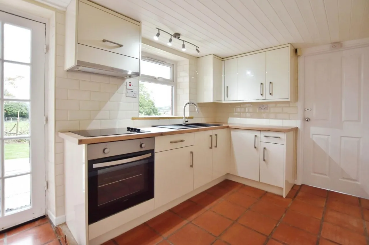 Bridgwater Road, Barrow Gurney, BS48, photo 2