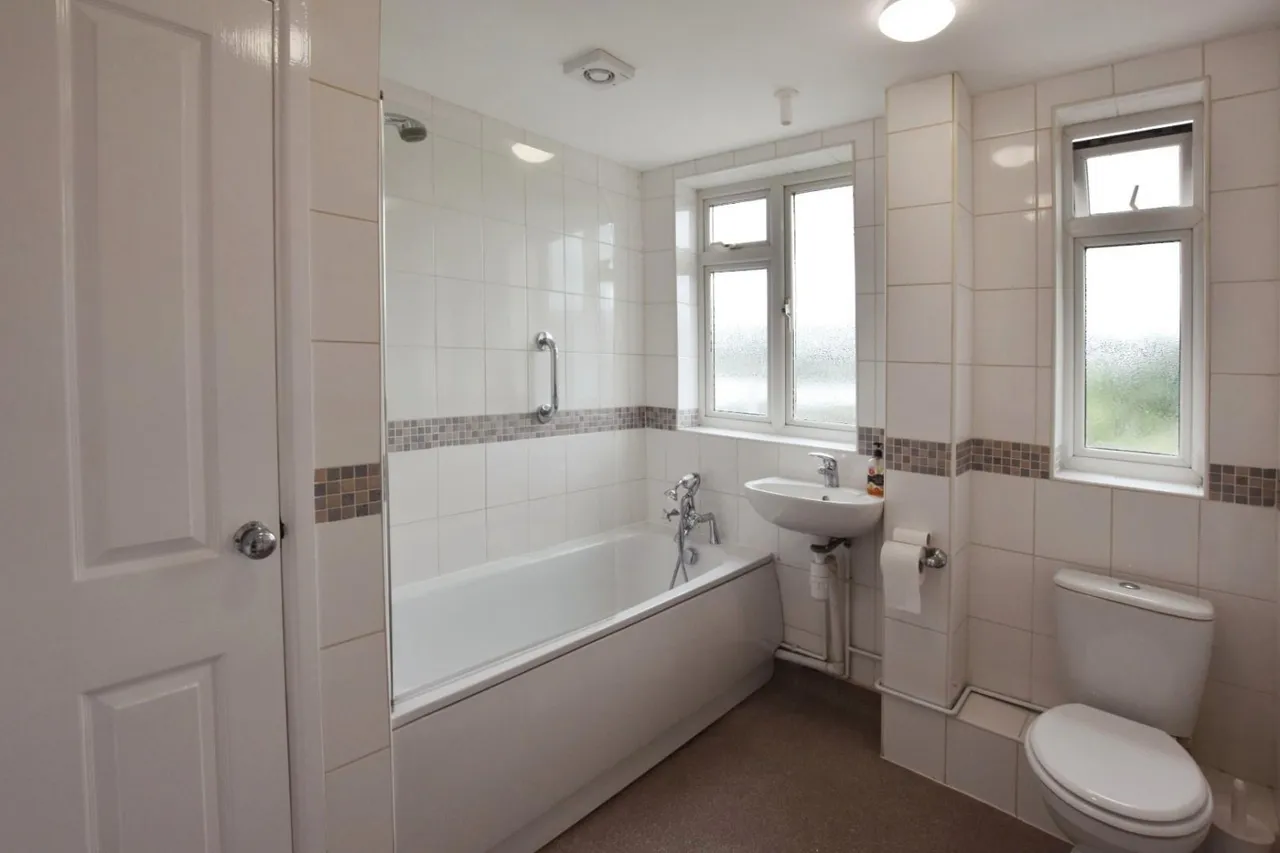 Bridgwater Road, Barrow Gurney, BS48, photo 13