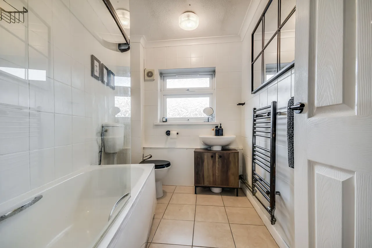 5 Baker Street, Chelmsford, Essex, CM2 0SA, photo 8