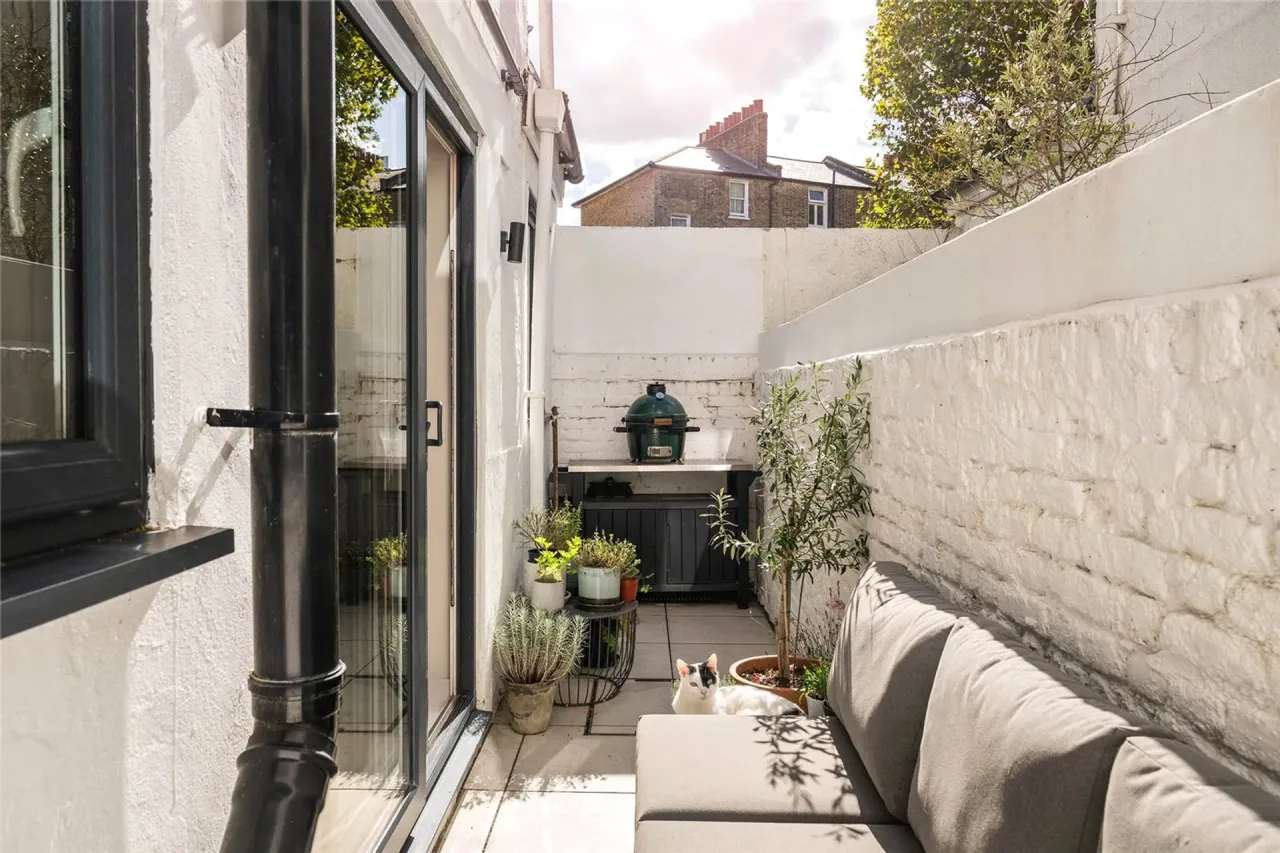 Balcorne Street, Victoria Park, Hackney E9, photo 9