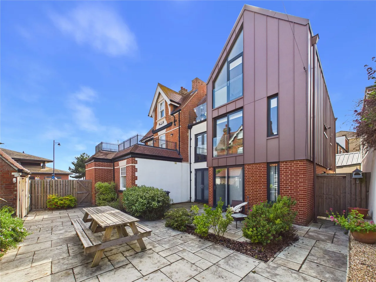Undercliff Road West, Felixstowe, IP11, photo 11