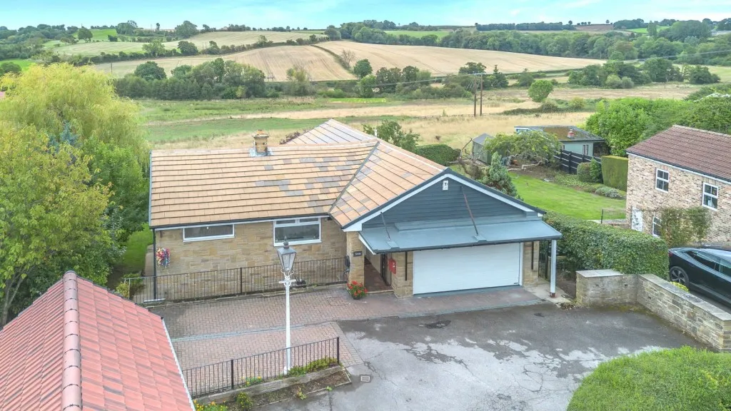 Collingham ~ Harewood Road, LS22, photo 25