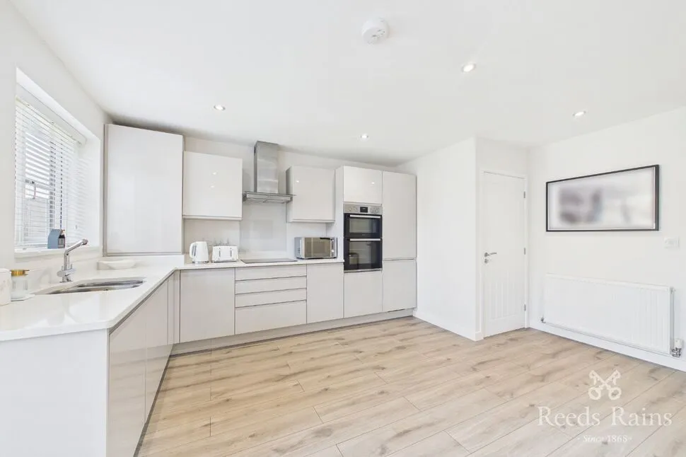 Moor Lane South, Ravenfield, South Yorkshire, S65, photo 6