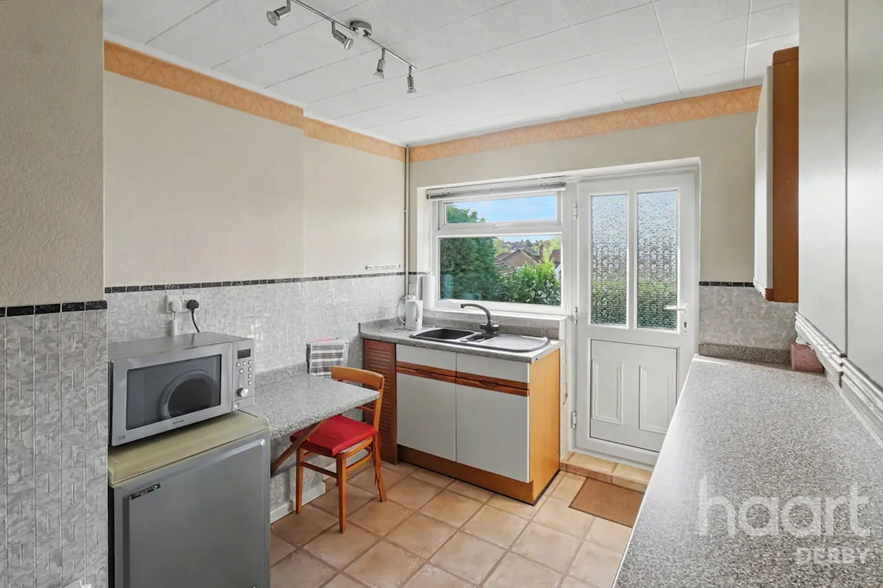 Beeley Close, Allestree, DE22, photo 5