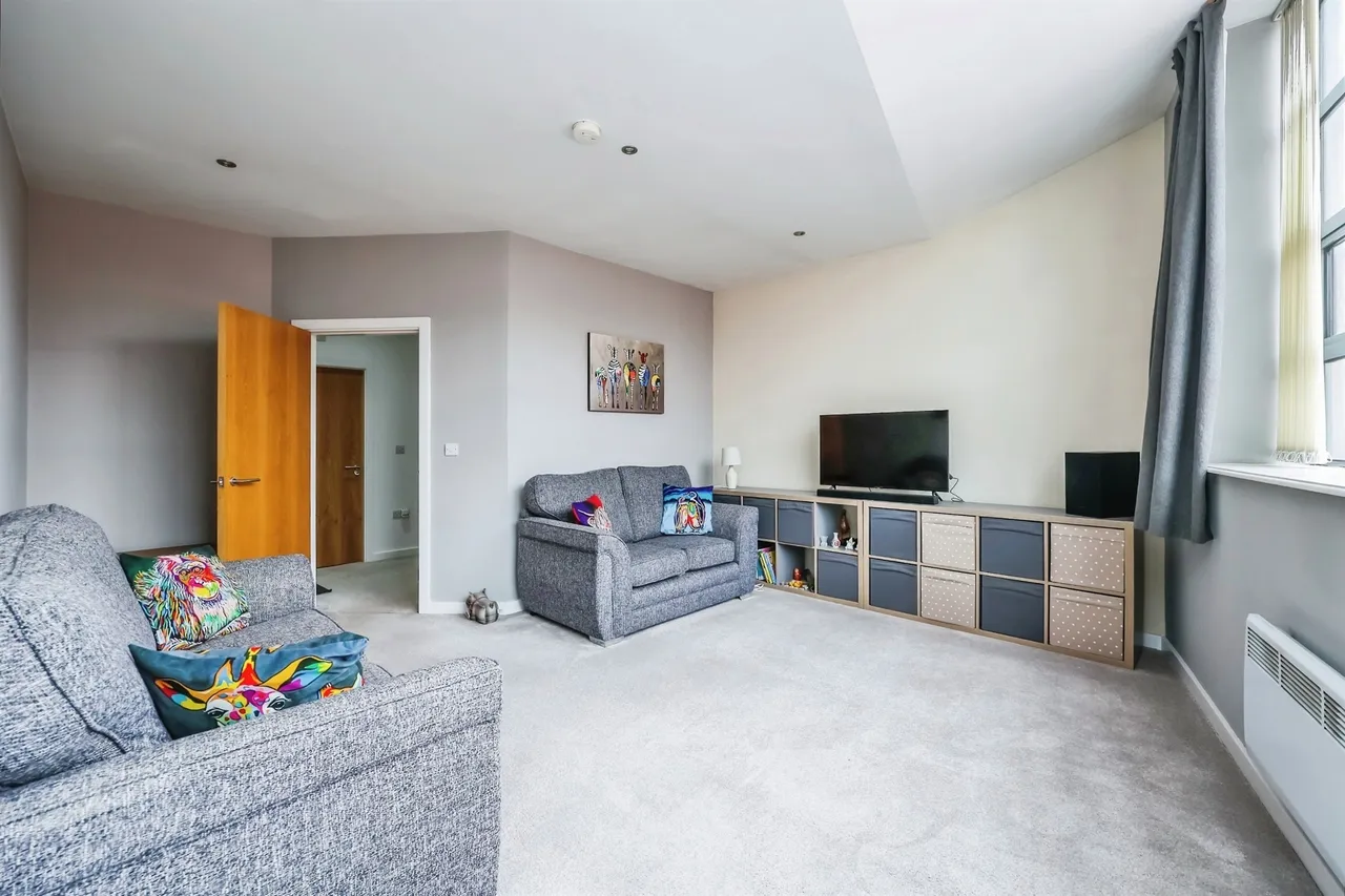 Wharncliffe Road, Ilkeston, DE7, photo 5