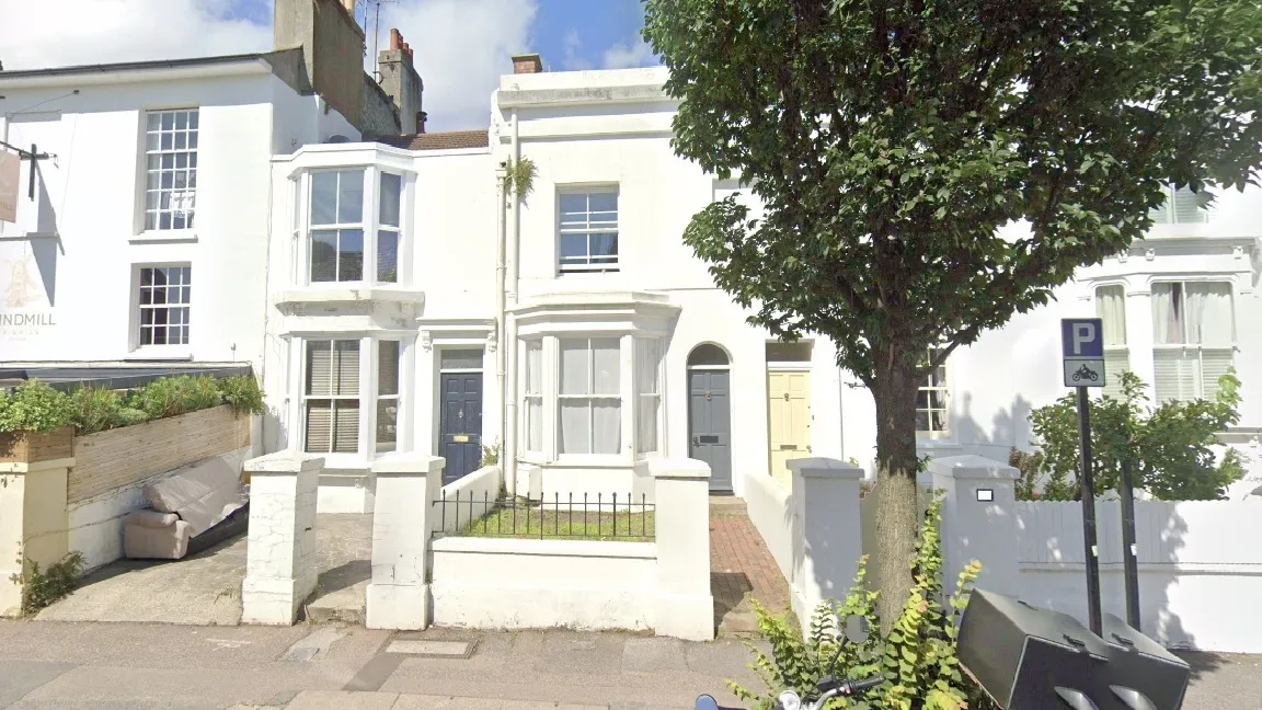 2 bed house to rent — Upper North Street, BRIGHTON