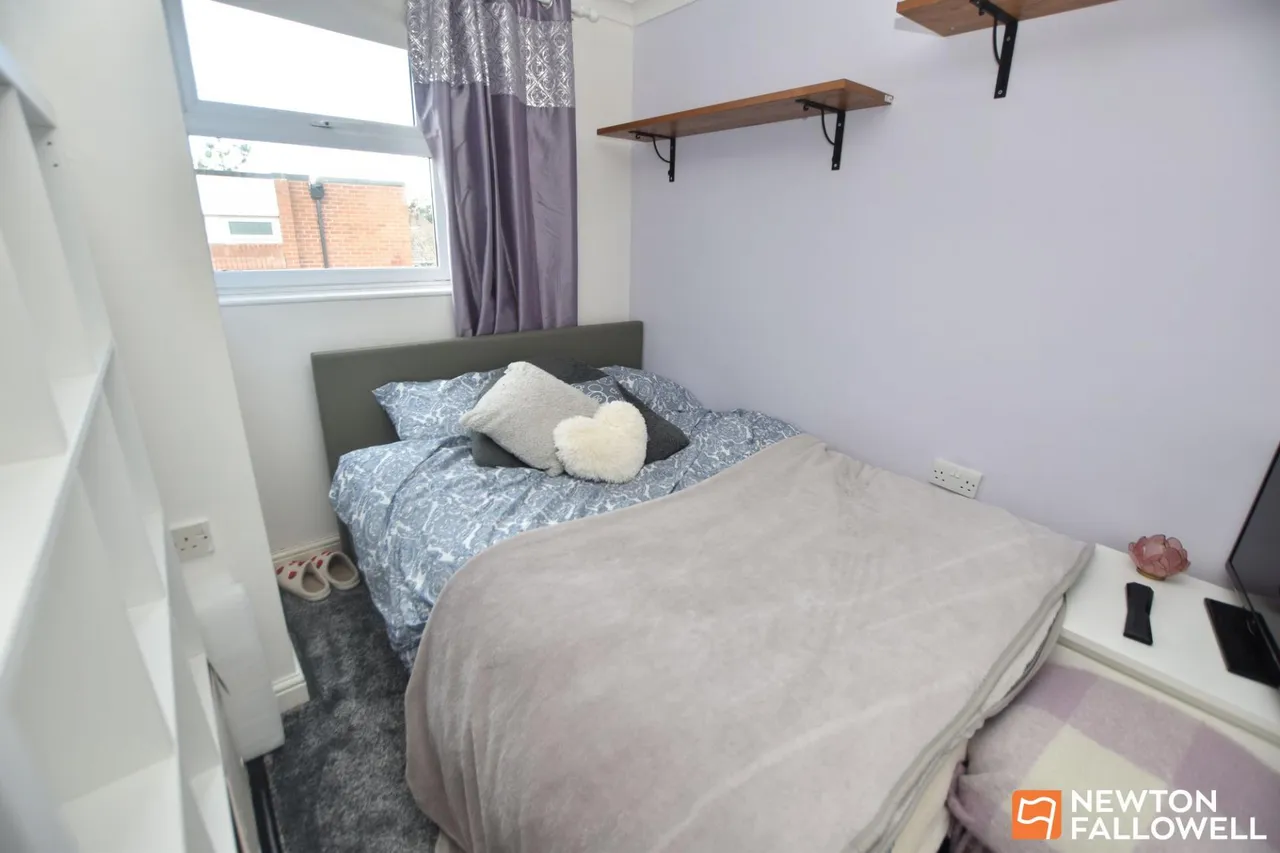 Burns Road, Knightthorpe Court, LE11, photo 9
