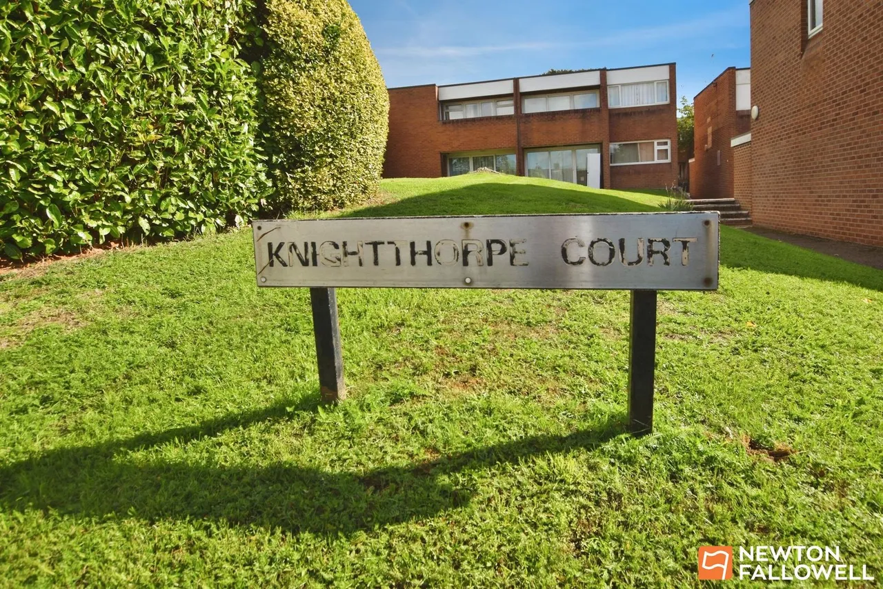Burns Road, Knightthorpe Court, LE11, photo 14