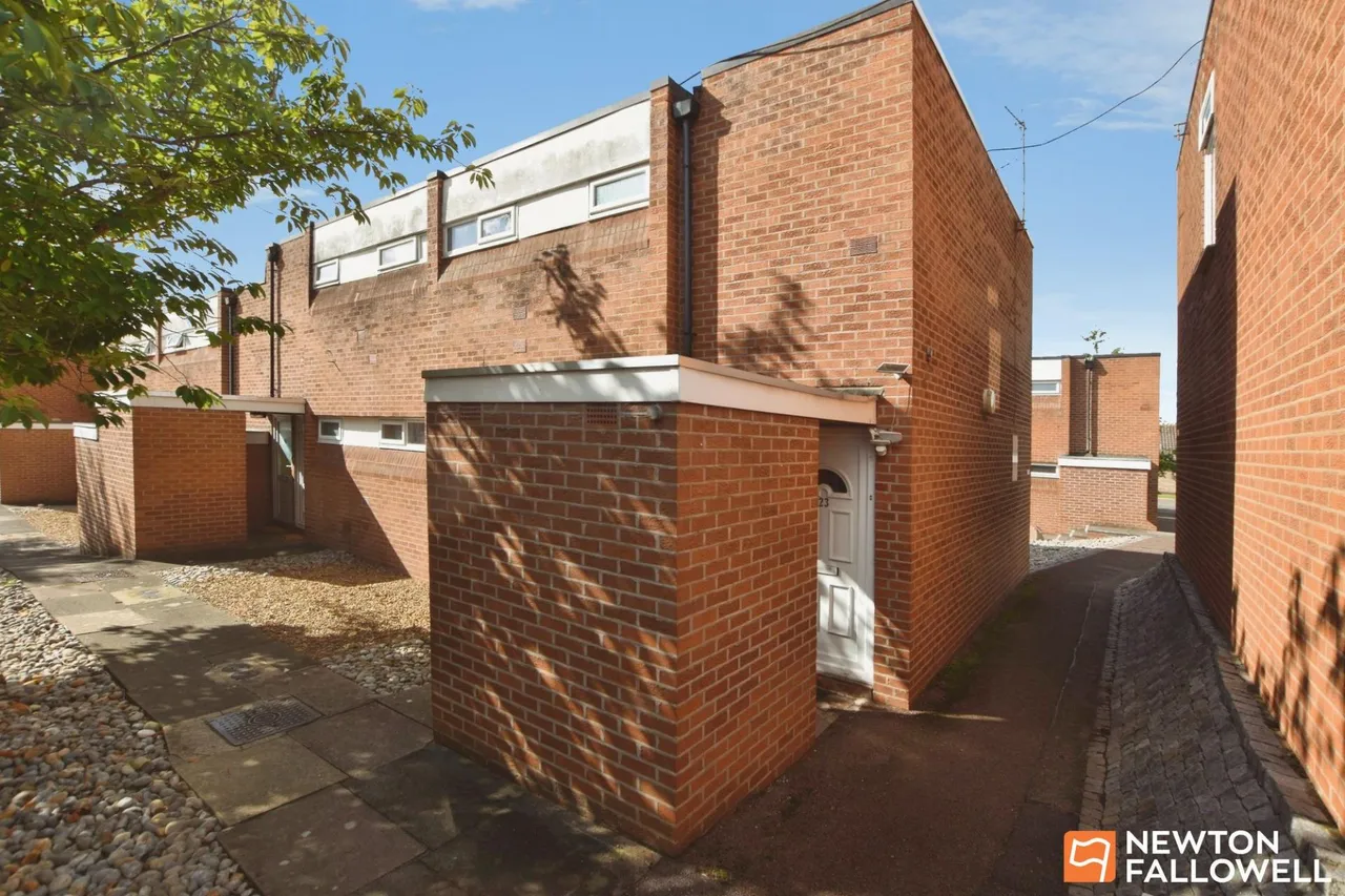 Burns Road, Knightthorpe Court, LE11, photo 12