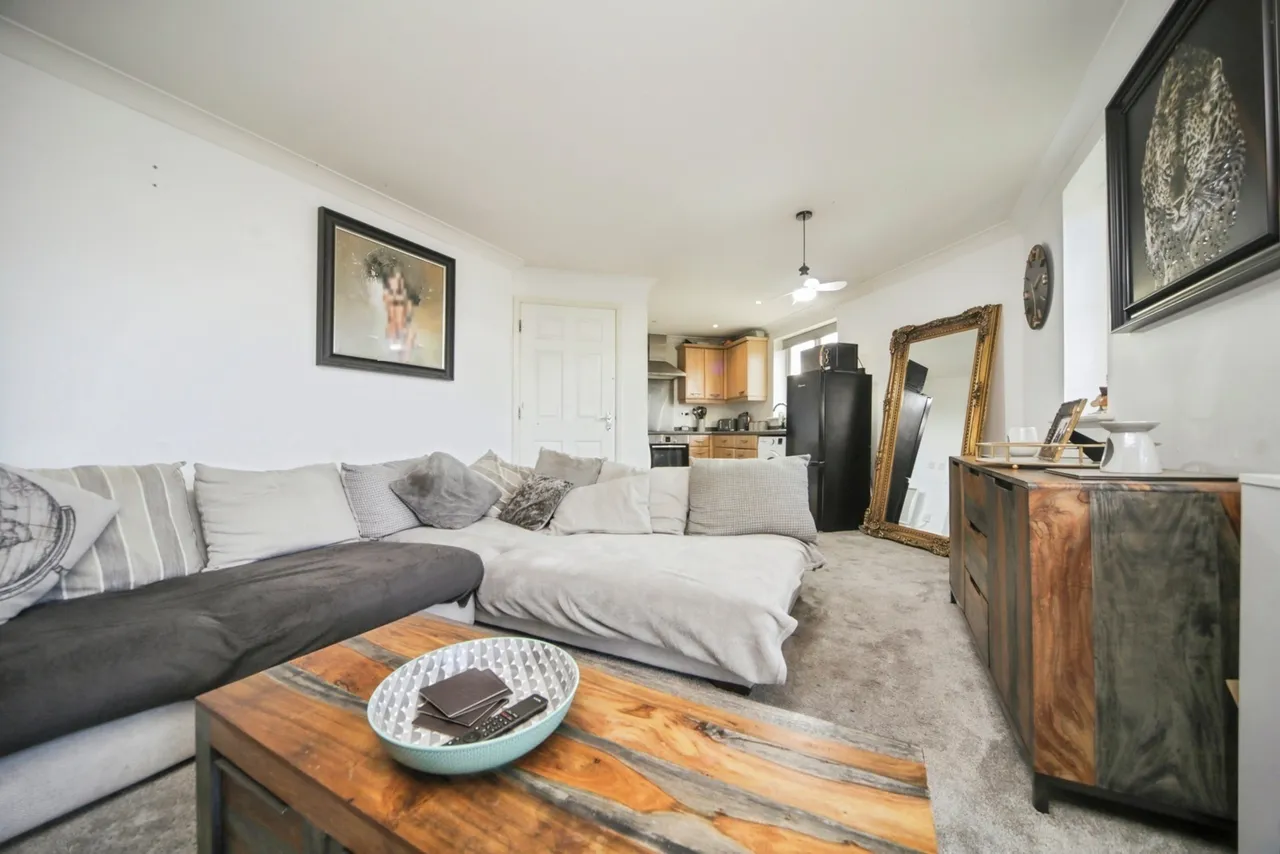 Pintail Road, Stowmarket, Suffolk, IP14, photo 3