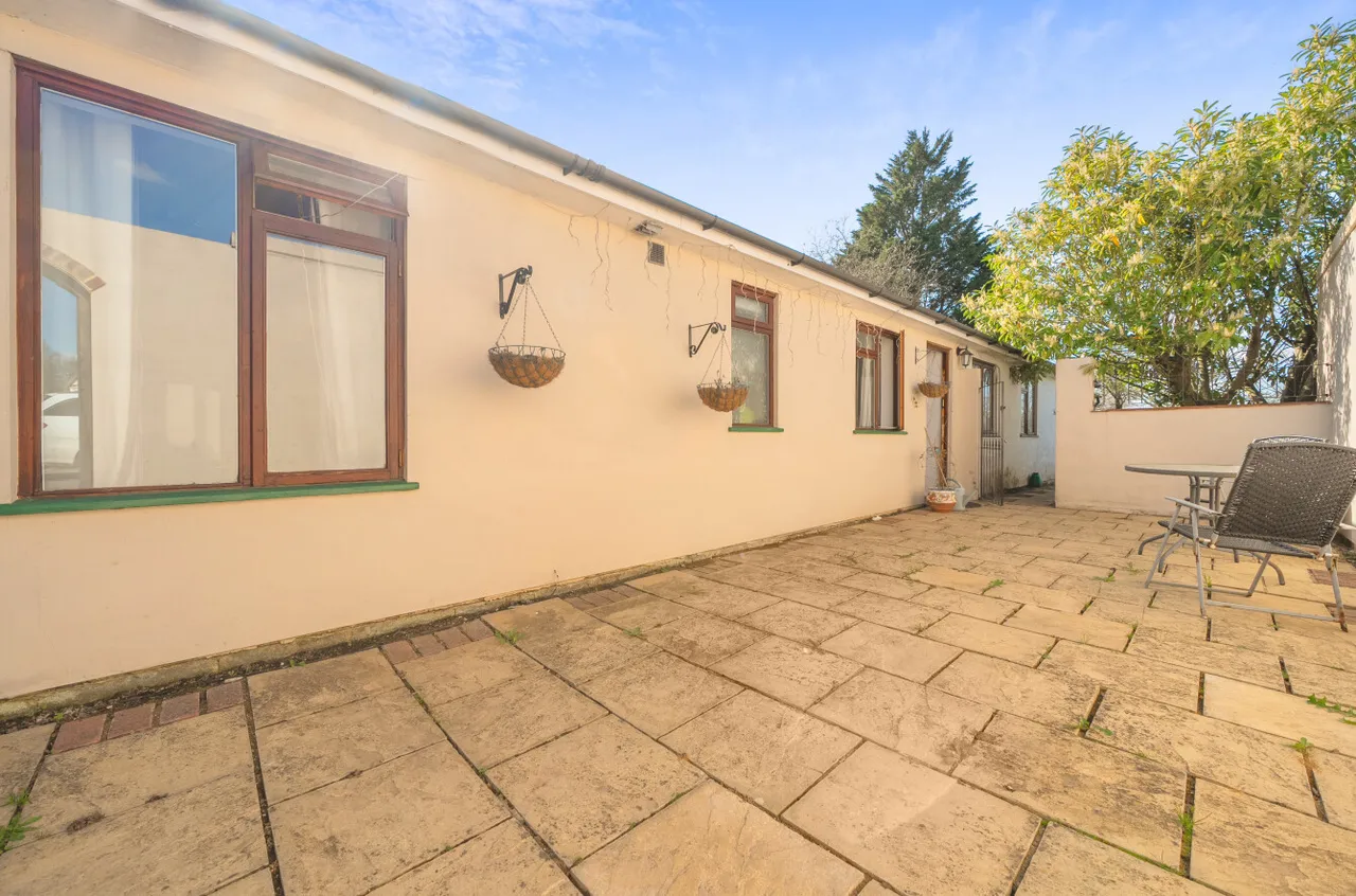 Nine Mile Ride, Finchampstead, Wokingham, Berkshire, RG40 4QB, photo 16