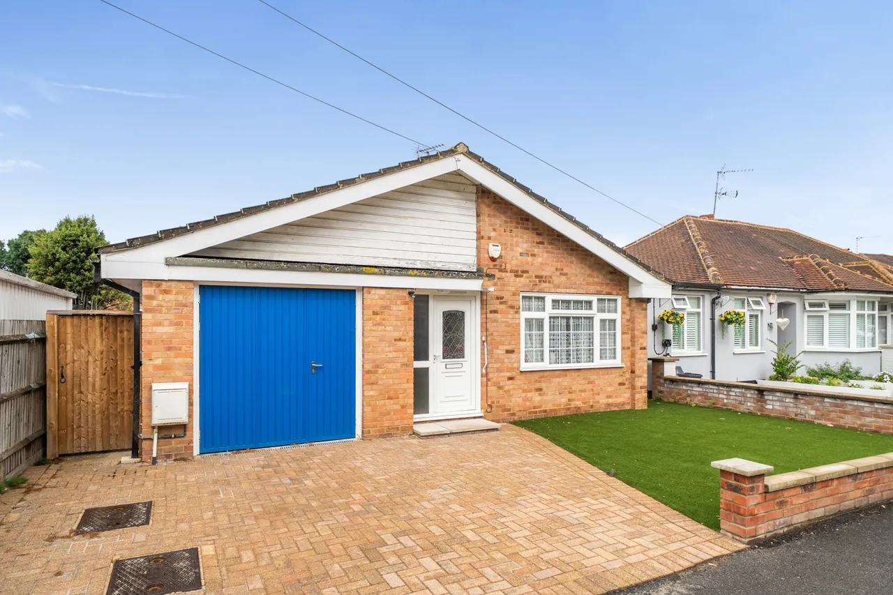 Mount Park Road, Pinner, HA5, photo 12
