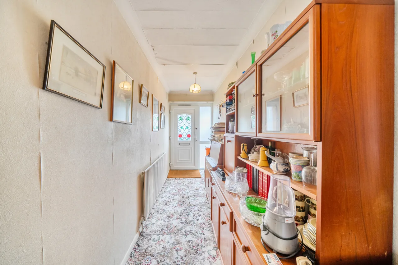 Mount Park Road, Pinner, HA5, photo 3