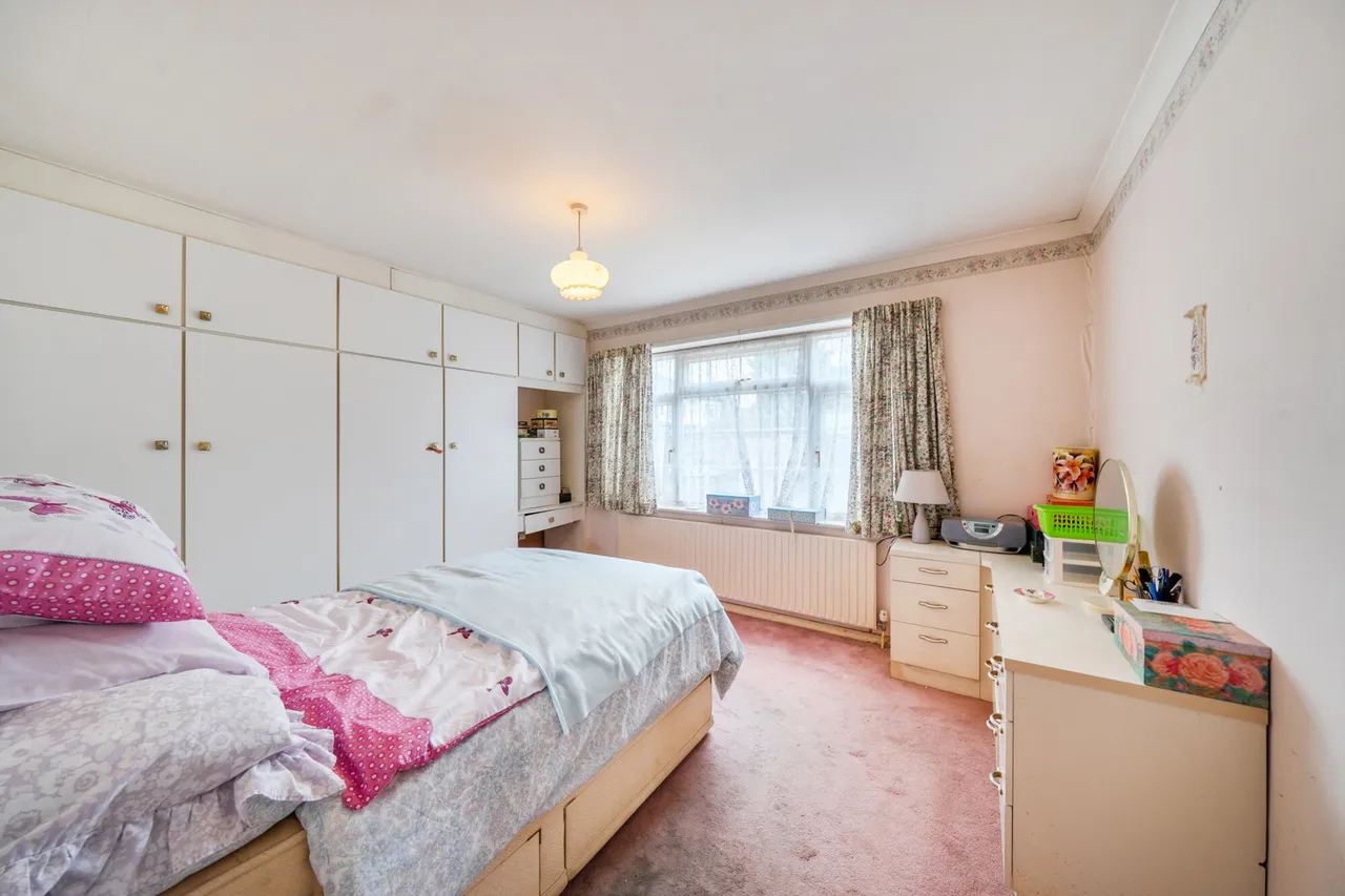 Mount Park Road, Pinner, HA5, photo 15