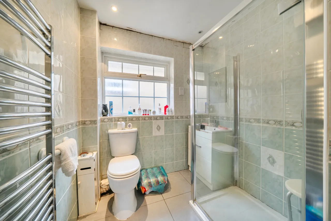 Mount Park Road, Pinner, HA5, photo 7
