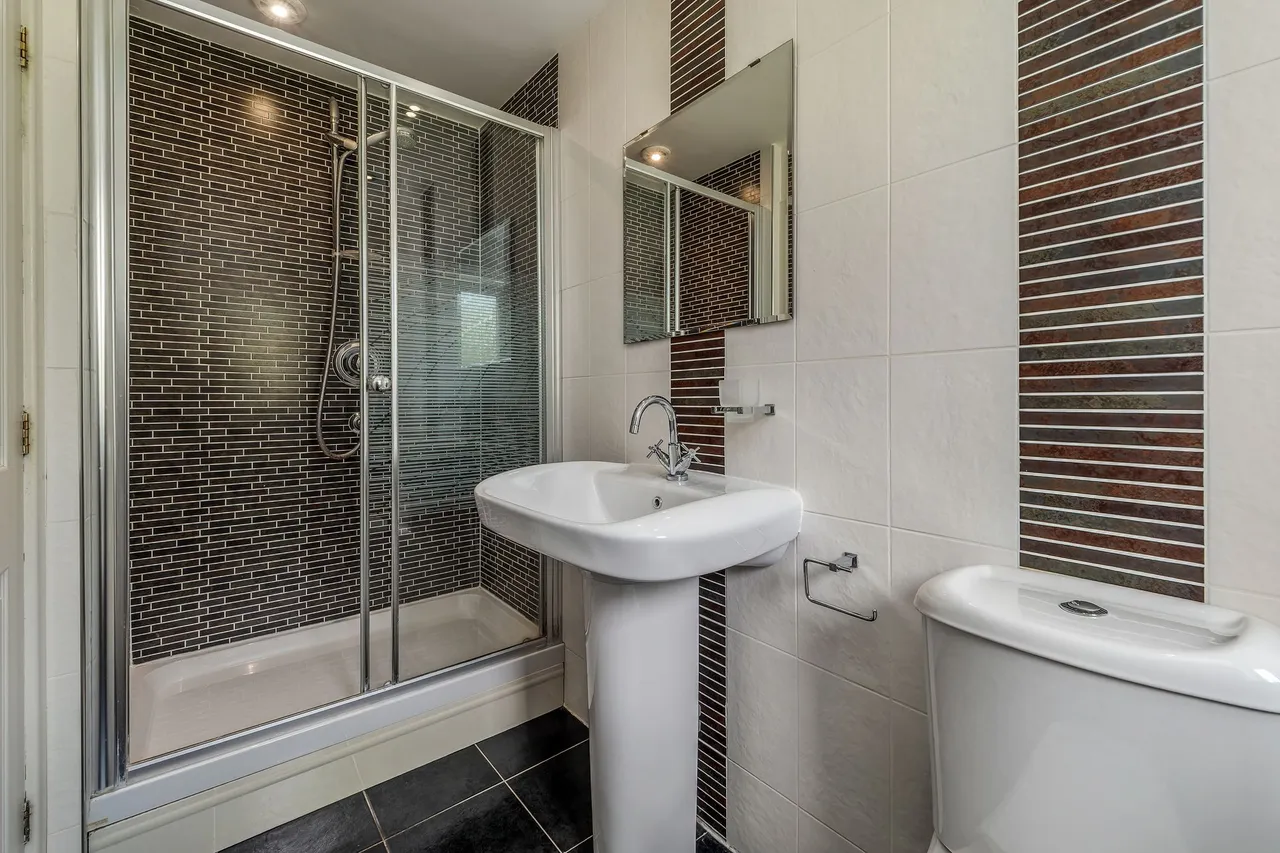 Downesway, Alderley Edge, photo 22