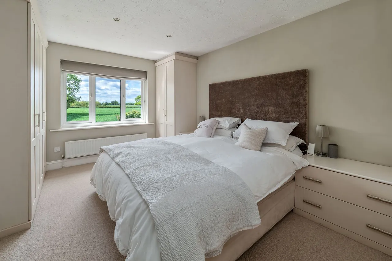 Downesway, Alderley Edge, photo 18
