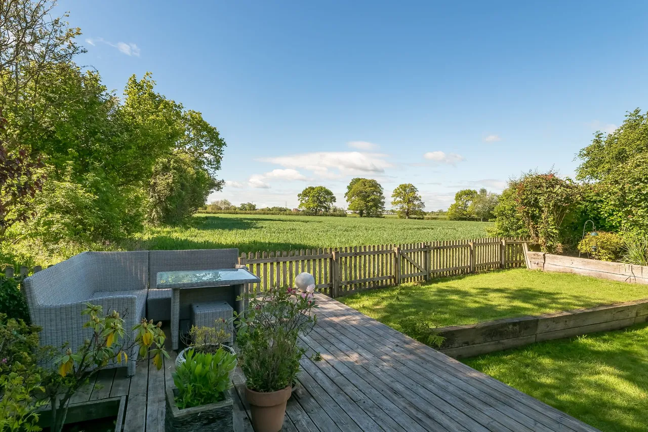 Downesway, Alderley Edge, photo 31