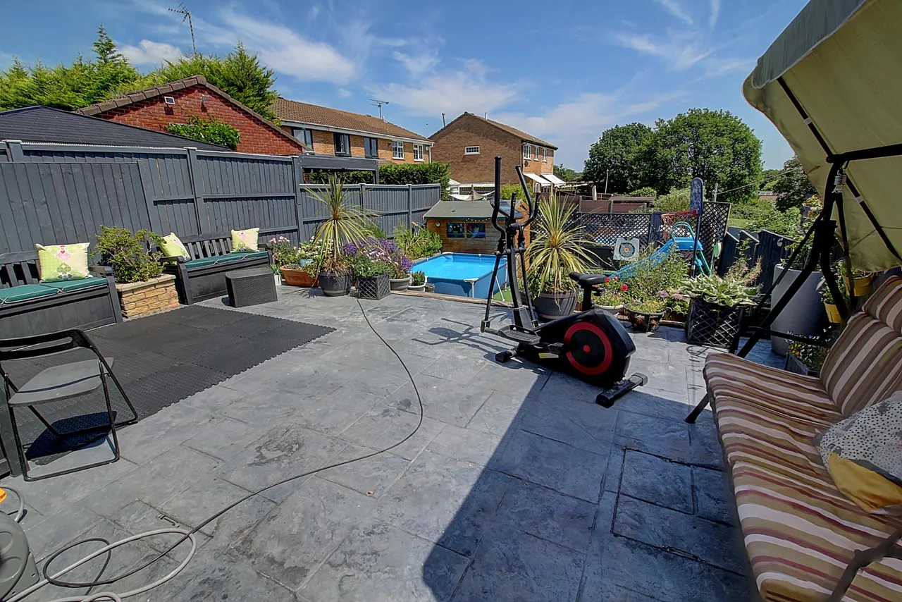 Bronte Close, Galley Common, CV10, photo 17
