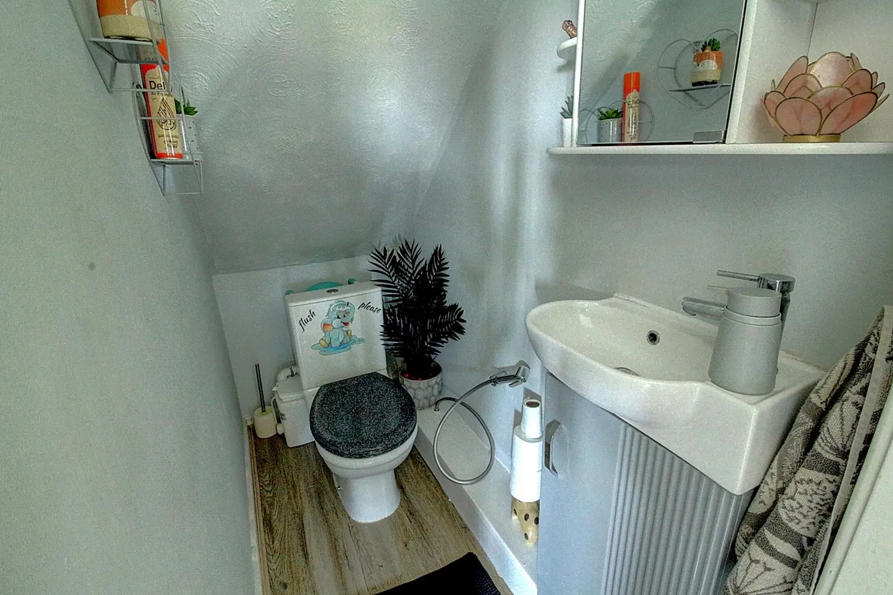 Bronte Close, Galley Common, CV10, photo 9