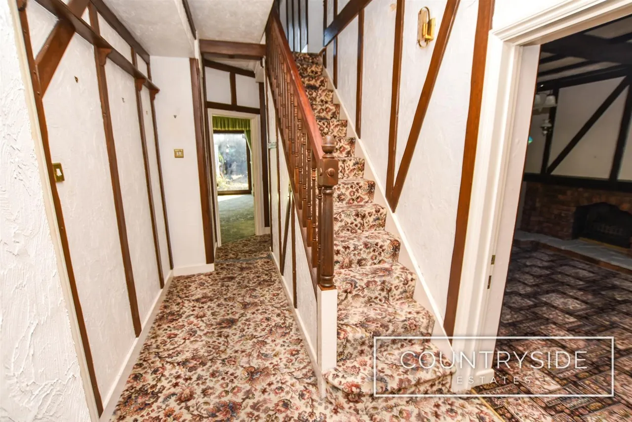 Templewood Road, Hadleigh, photo 4