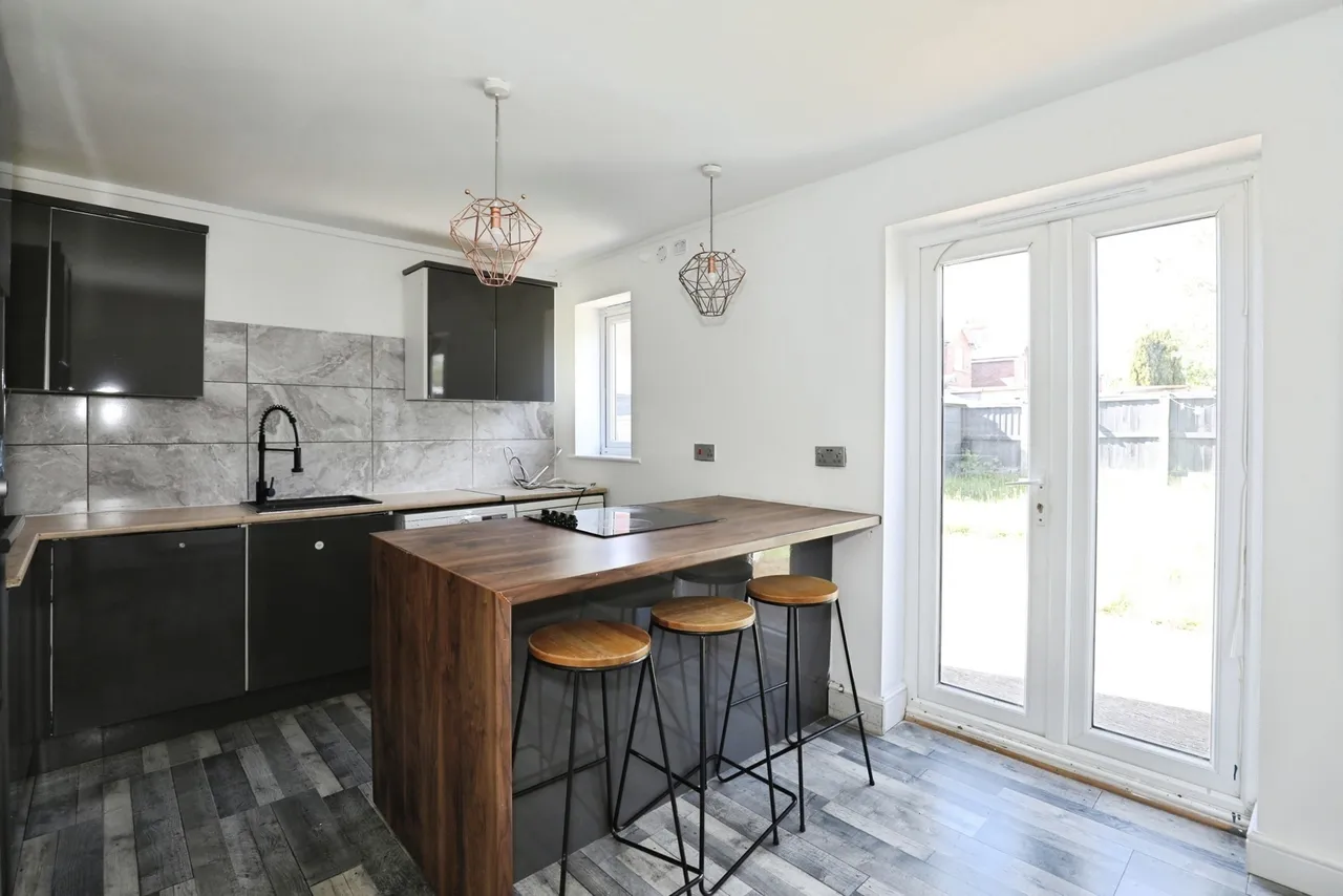 Neville Street, Crewe, Cheshire, CW2, photo 3